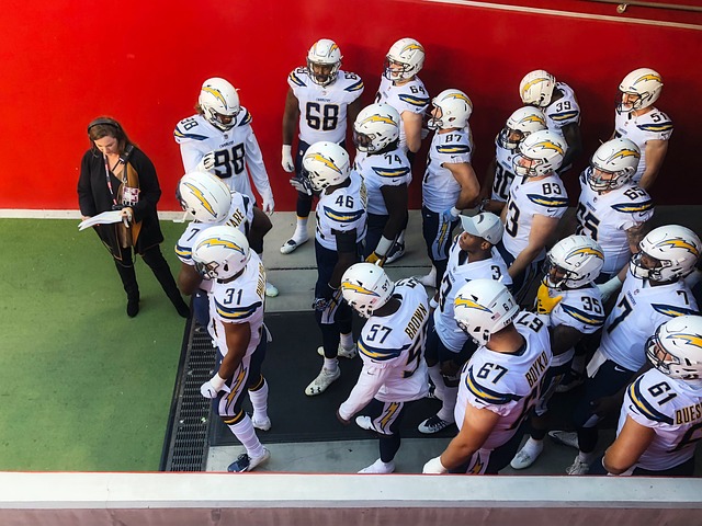 科爾表達了希望李凱爾能有更多上場機會的願望，並表示自己非常享受執教他的過程.